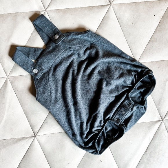 Kate Quinn • Bubble Romper - Picture 1 of 4